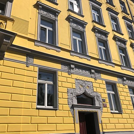 Letna Garden Suites Prague Exterior photo