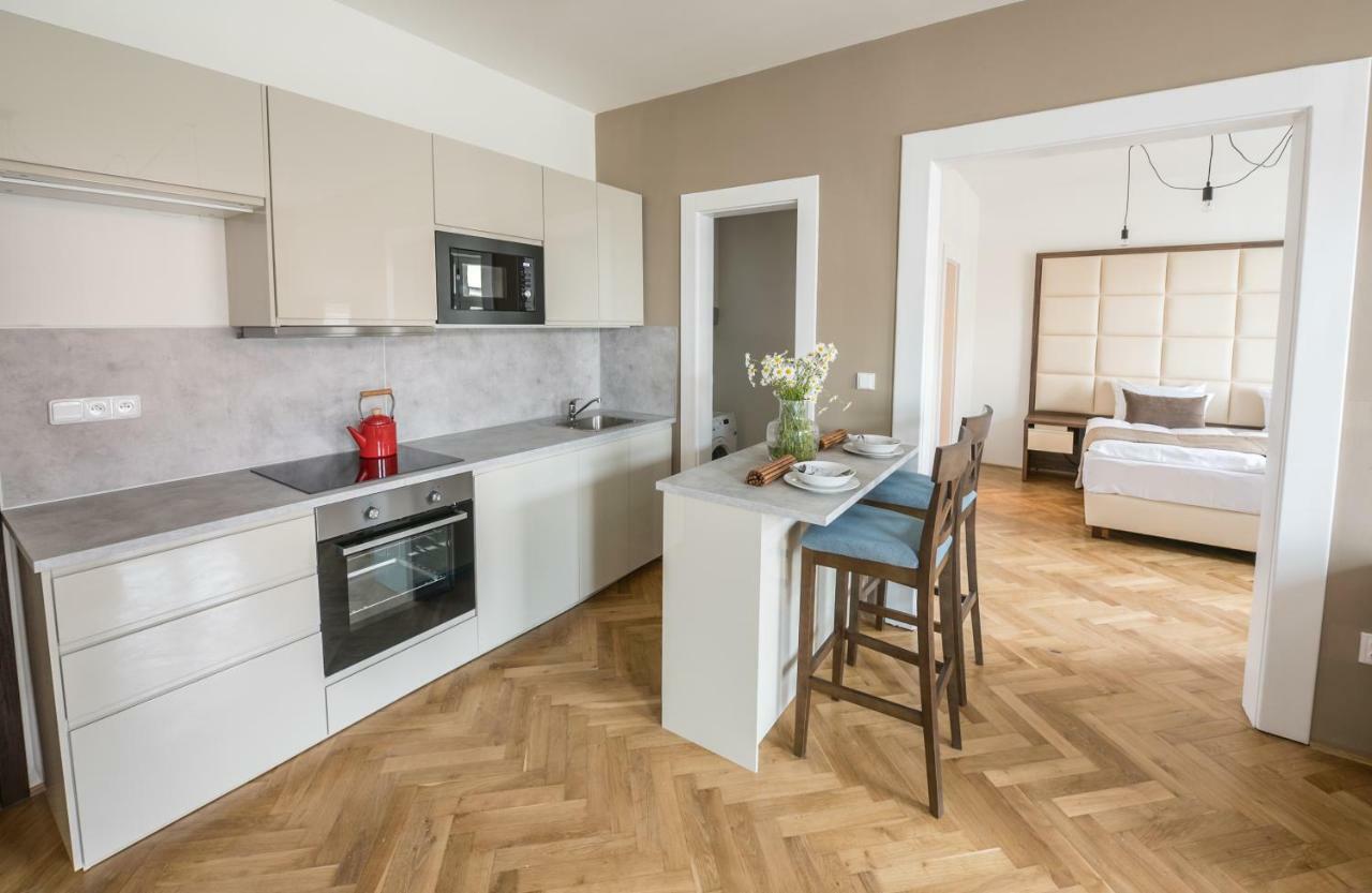 Letna Garden Suites Prague Exterior photo