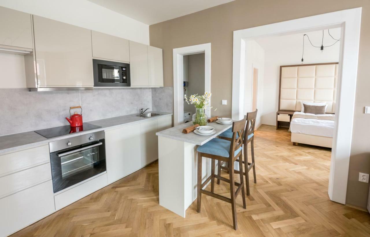 Letna Garden Suites Prague Exterior photo